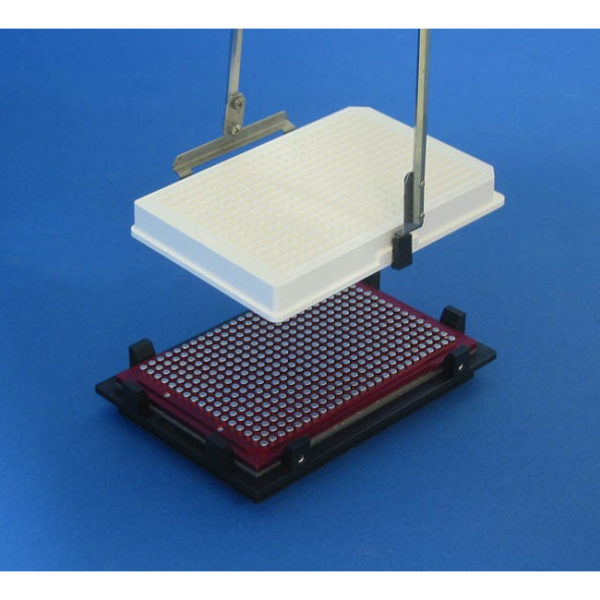 magnetic-separation-plate-for-384-well-microplates-flat-bottom-wells